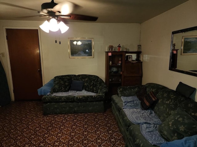 living room with ceiling fan