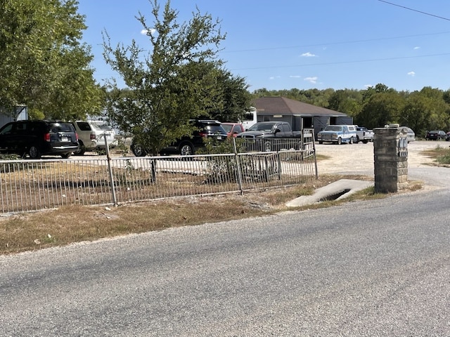 1000 Heidenreich Ln, Kyle, TX 78640 - photo 1