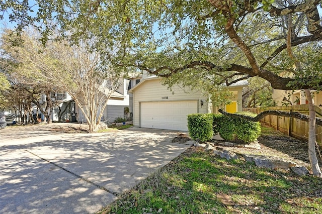 view of front facade featuring a garage