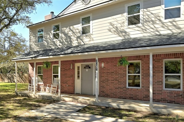 view of front of property featuring a patio area