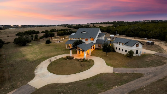 view of aerial view at dusk