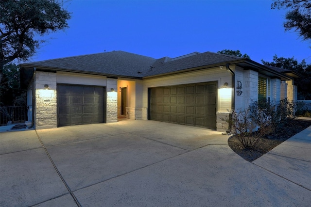 view of front of house featuring a garage