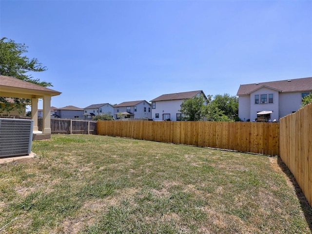 view of yard featuring cooling unit