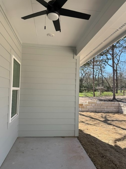 view of patio / terrace with ceiling fan