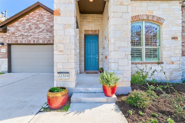 property entrance featuring a garage