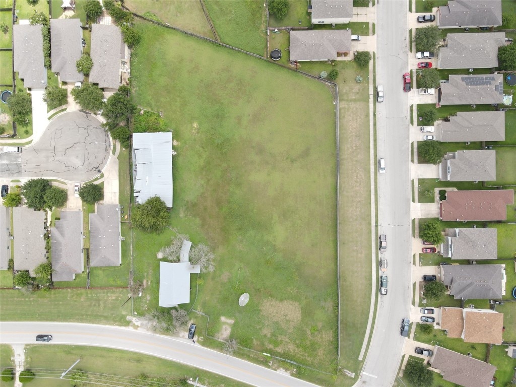 5807 Pearce Ln, Del Valle, TX 78617 - photo 2
