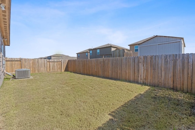 view of yard featuring cooling unit