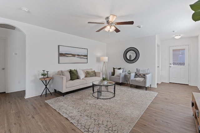1525 Breanna Ln, Kyle, TX 78640 - photo 2