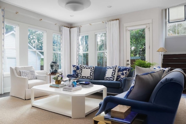 1911 W 36th St, Austin, TX 78731 - view of carpeted living area