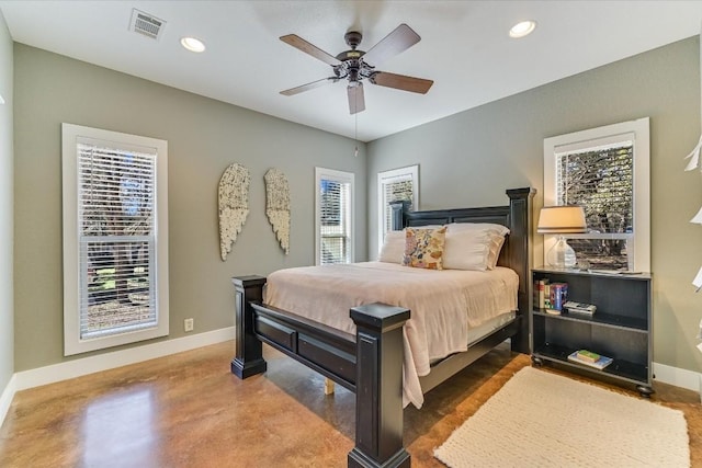 bedroom with ceiling fan