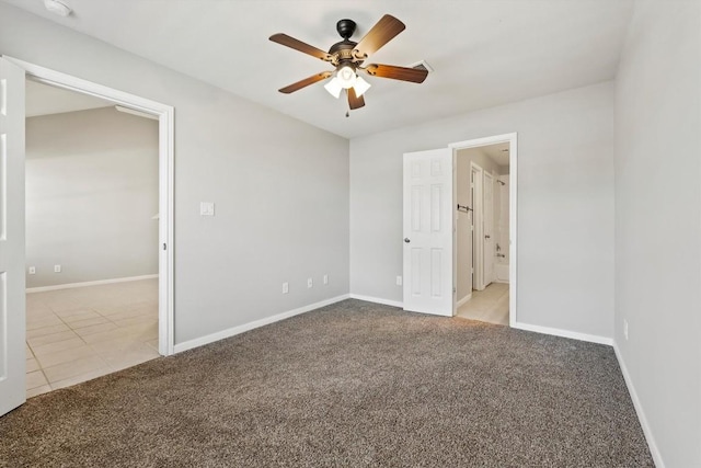 unfurnished room with light carpet and ceiling fan