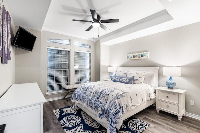 13569 Bullion Ct, Corpus Christi, TX 78418 - bedroom featuring crown molding, dark wood-type flooring, and a ceiling fan