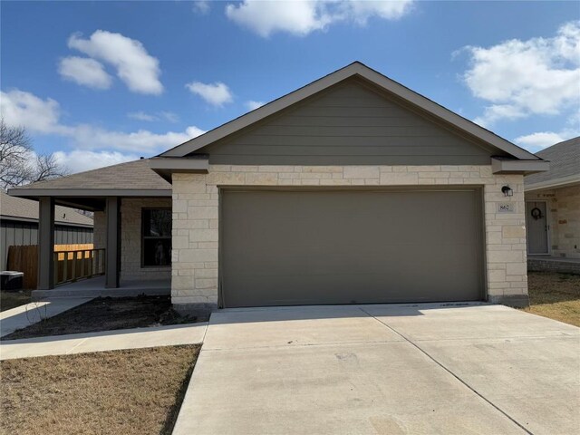 view of front of house featuring a garage