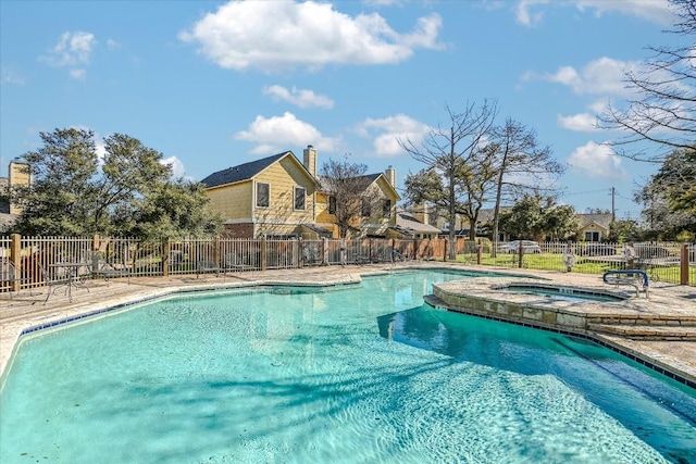 11901 Swearingen Dr Unit 37, Austin, TX 78758 - community pool featuring an in-ground hot tub