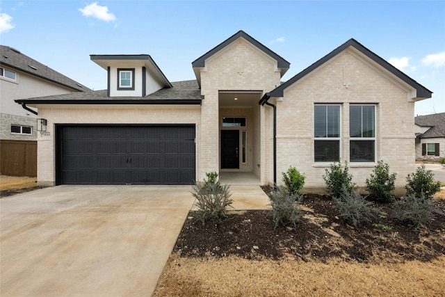 view of front facade with a garage