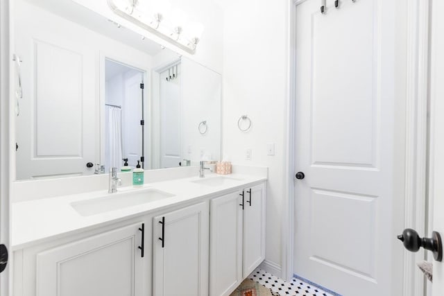 bathroom with vanity