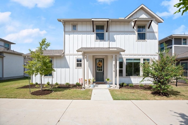 view of front of home with a front yard