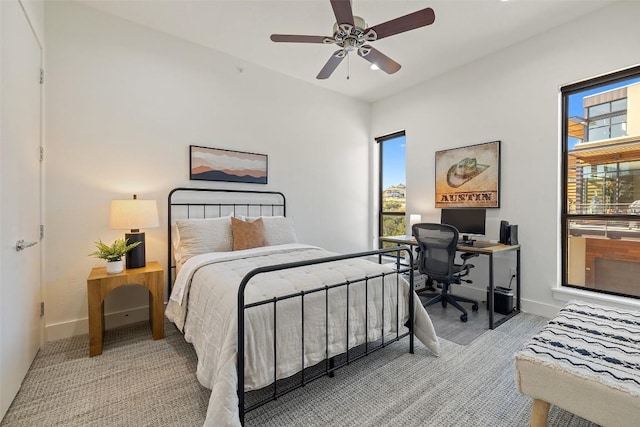 bedroom with ceiling fan