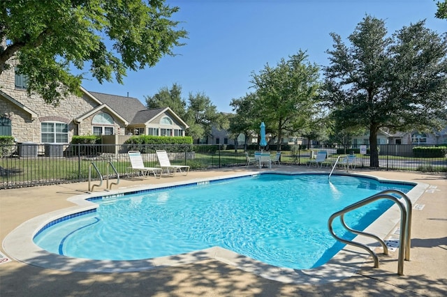 30 Wildwood Dr Unit 41, Georgetown, TX 78633 - community pool with a patio
