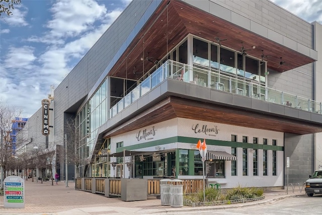 1200 E 52nd St Unit 108, Austin, TX 78723 - view of building exterior