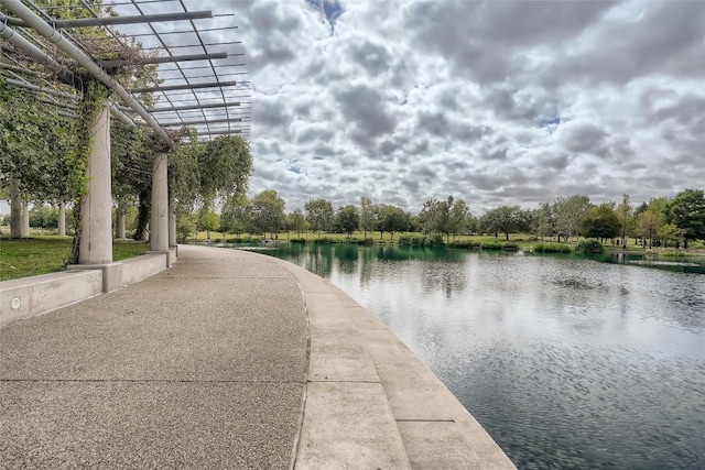 1200 E 52nd St Unit 108, Austin, TX 78723 - view of home's community featuring a water view