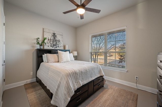 bedroom with ceiling fan