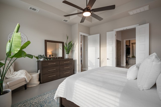 bedroom featuring ceiling fan