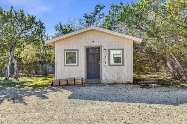 view of outbuilding