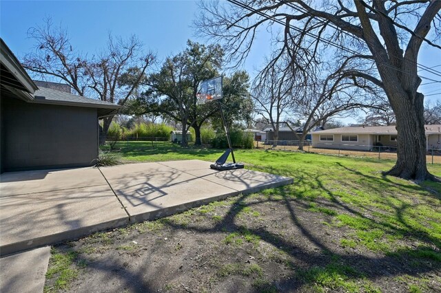 1801 Duke Ave, Austin, TX 78757 - view of patio