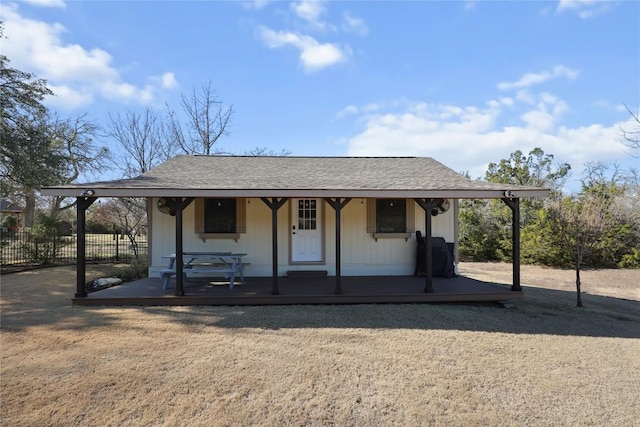 view of front of house with a porch