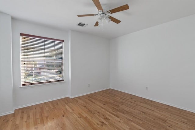 unfurnished room with light hardwood / wood-style floors and ceiling fan