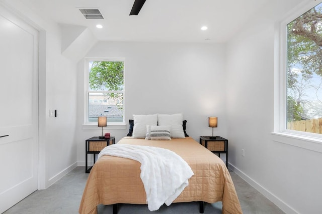 bedroom featuring ceiling fan