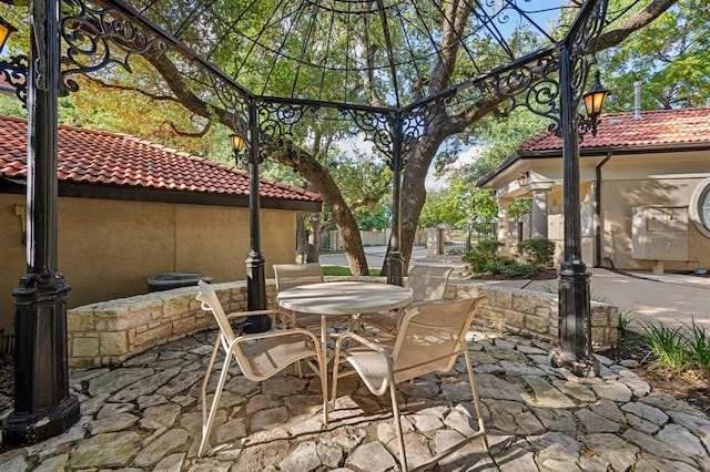 9525 N Capital Of Texas Hwy Unit 625, Austin, TX 78759 - view of patio with outdoor dining area