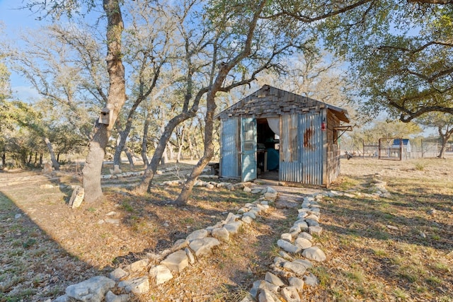 view of outbuilding