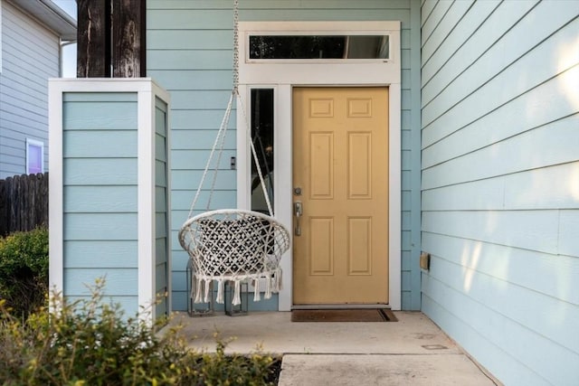 view of property entrance