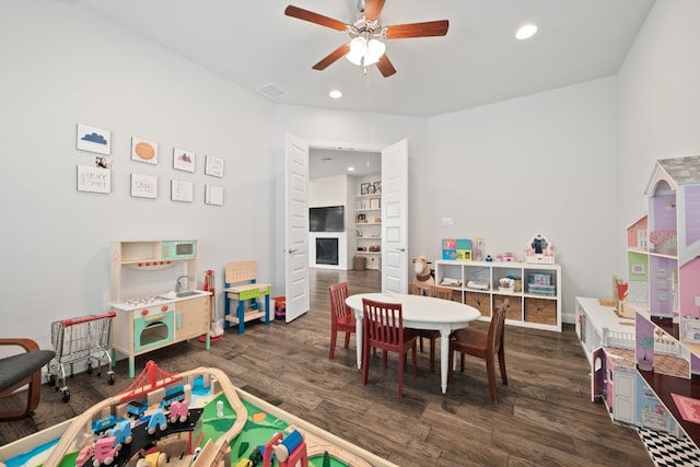 513 Elworth Path, Lakeway, TX 78738 - game room featuring a ceiling fan, dark wood-style flooring, and recessed lighting
