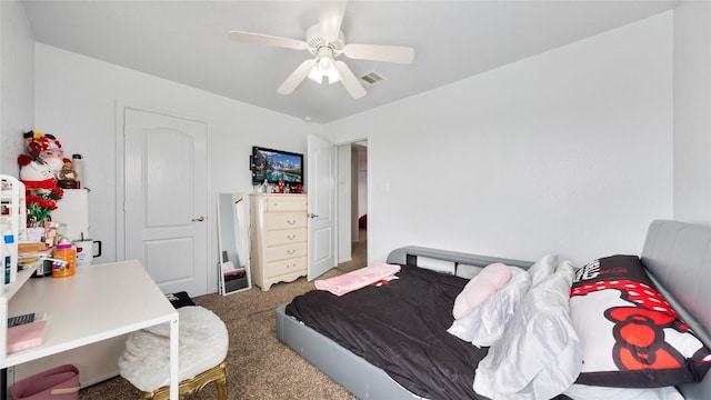 bedroom featuring carpet flooring and ceiling fan