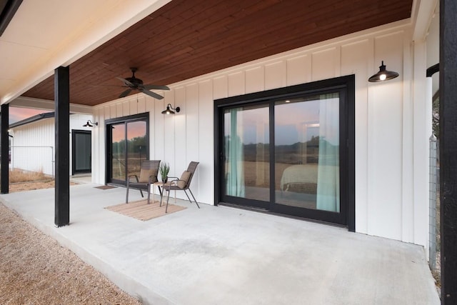 view of patio featuring ceiling fan