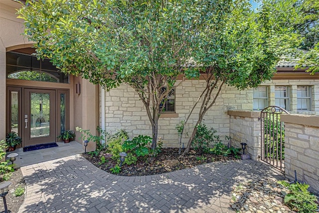 view of entrance to property