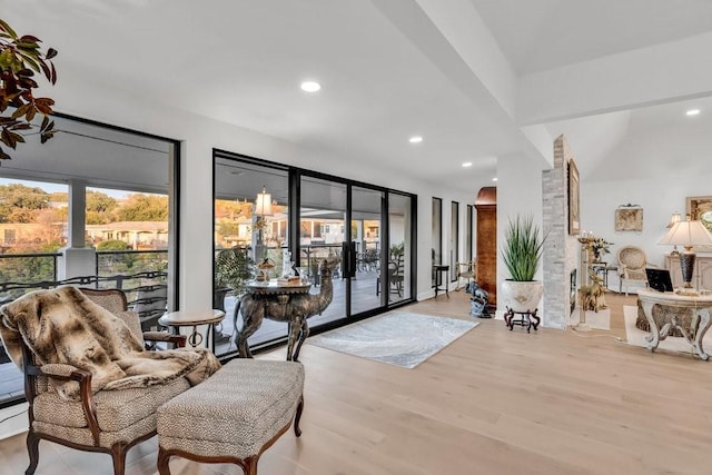 1027 Challenger, Lakeway, TX 78734 - common area featuring recessed lighting