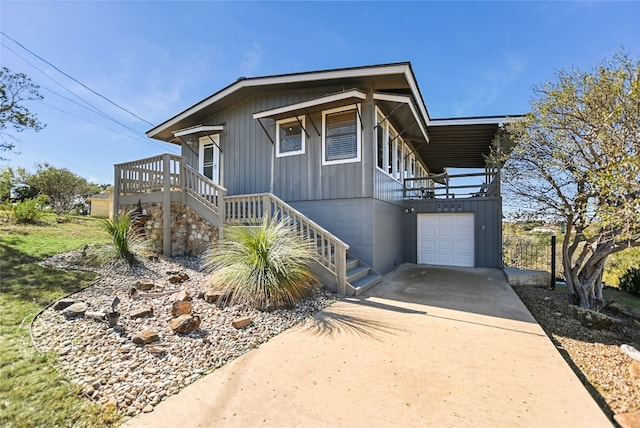 view of front of house featuring a garage