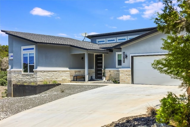 view of front of house featuring a garage