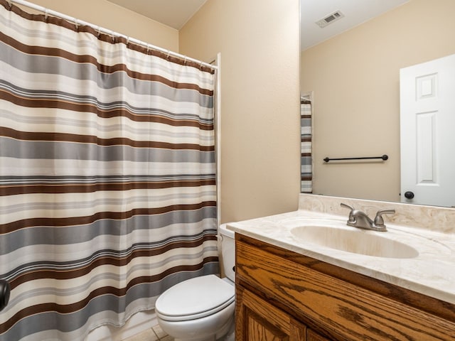 1504 County Road 459, Thorndale, TX 76577 - bathroom featuring vanity and a shower with curtain
