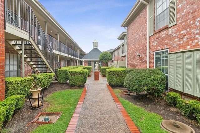7920 Rockwood Ln Unit 202, Austin, TX 78757 - surrounding community featuring stairs