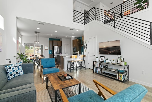 5110 Rob Scott St, Austin, TX 78721 - photo 3