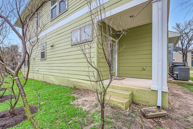 10610 Wills Loop, Austin, TX 78717 - view of side of home featuring a central air condition unit