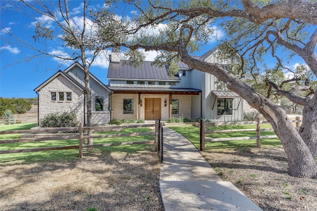 view of front of property