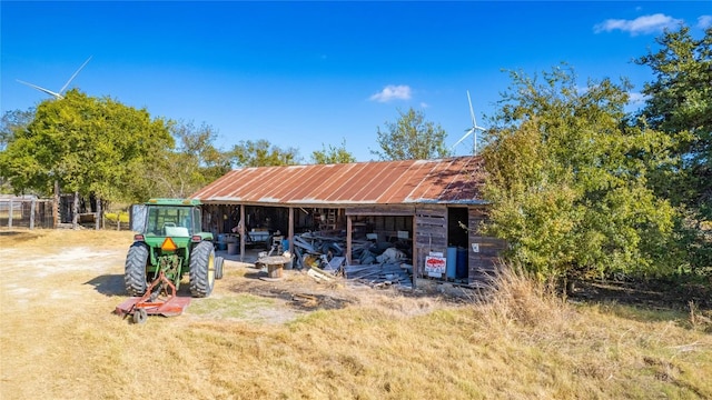 view of outdoor structure