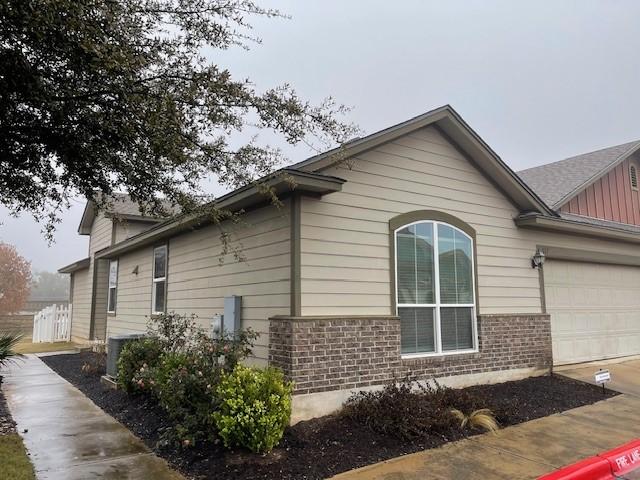 711 Rolling Oak Dr Unit 117, Round Rock, TX 78664 - photo 4