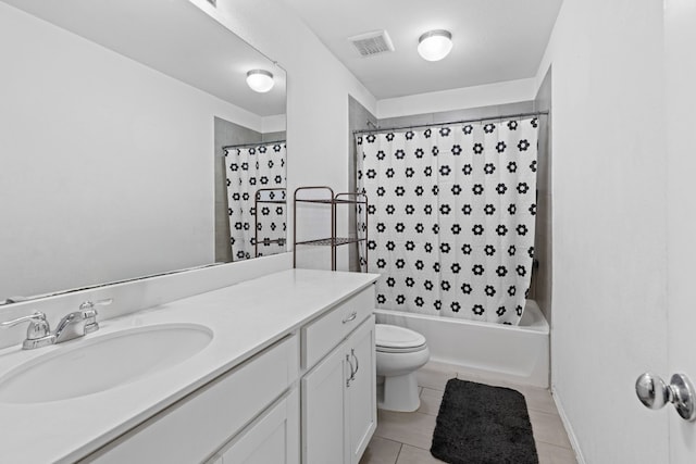 11813 Carrizo Springs Path, Manor, TX 78653 - bathroom featuring vanity, toilet, tile patterned floors, and shower / bath combo